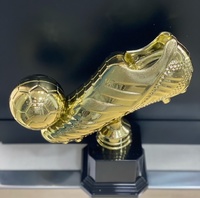 TROFEO BOTA FUTBOL PLASTICO DORADO